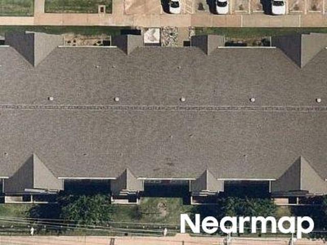 House for sale in Crossroads Roofing Supply, Oklahoma City