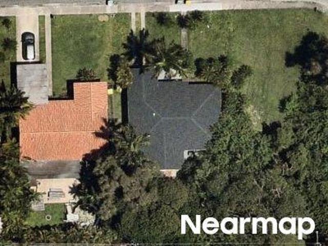 House for sale in Dania, Florida