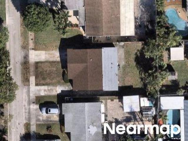 House for sale in Oakland Park, Florida