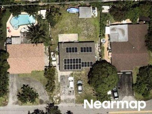 House for sale in Oakland Park, Florida