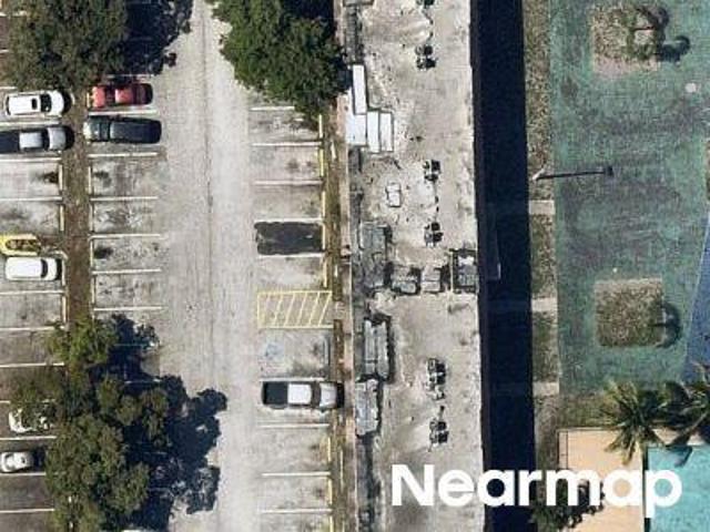 Condo for sale in Oakland Park, Florida