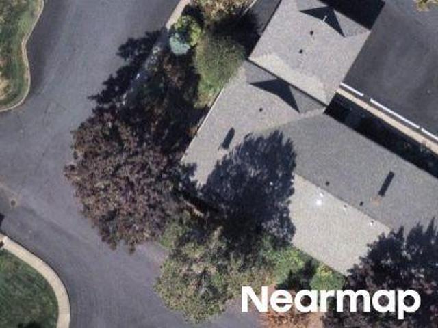 Condo for sale in Washington