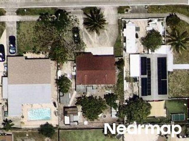 House for sale in Oakland Park, Florida