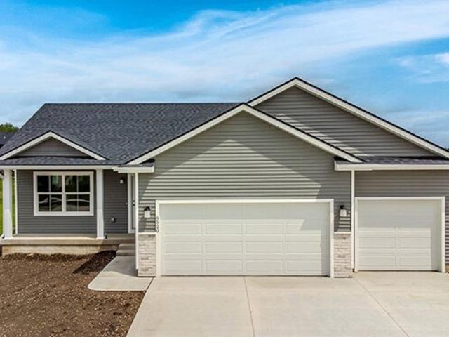 House for sale in Pleasant Hill