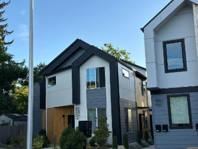 Condo for sale in Oregonia