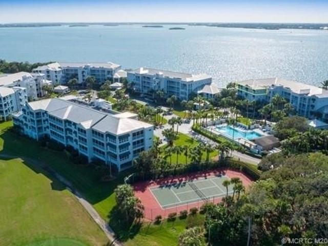 Condo for sale in Stuart