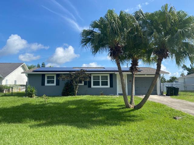 House for sale in Port Saint Lucie, Florida