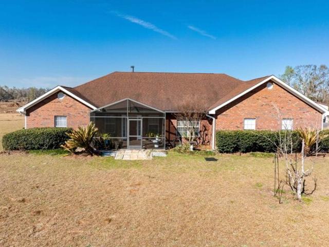 House for sale in Lee