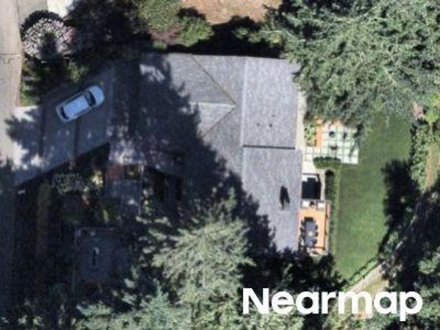 House for sale in Bainbridge Island, Washington
