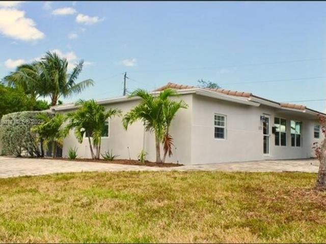 House for sale in Oakland Park, Florida