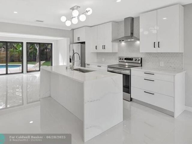 House for sale in Oakland Park House for sale in Oakland Park
