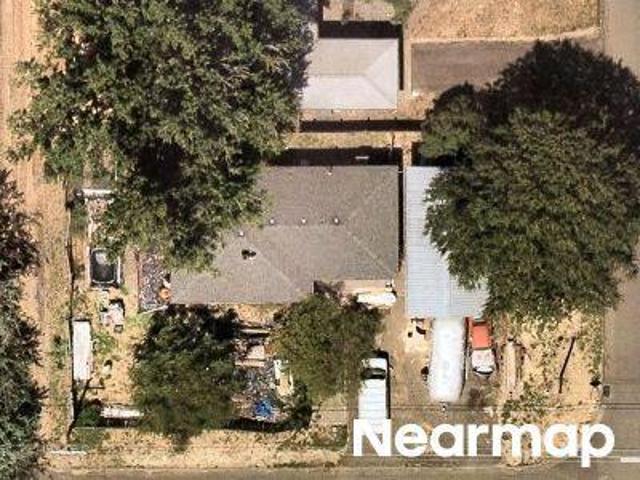House for sale in Roseburg