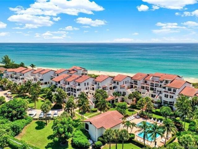 Condo for sale in Jensen Beach