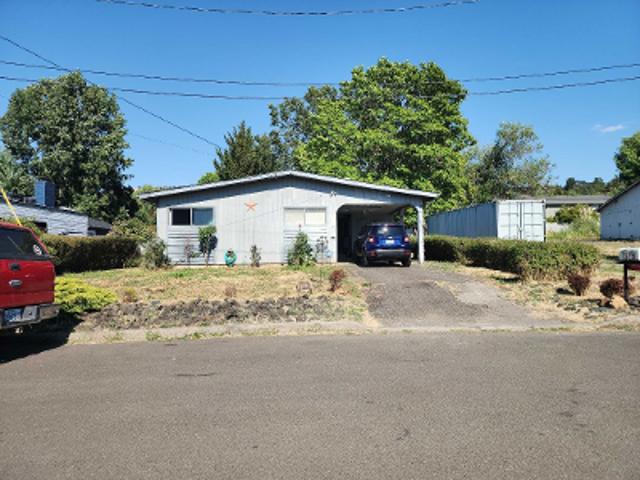 House for sale in Oregonia