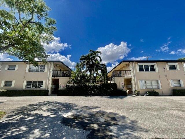 Condo for sale in Boynton Beach, Florida