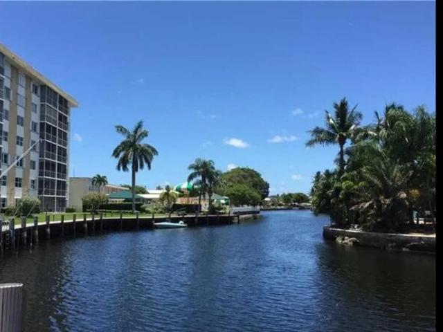 Condo for sale in Oakland Park, Florida