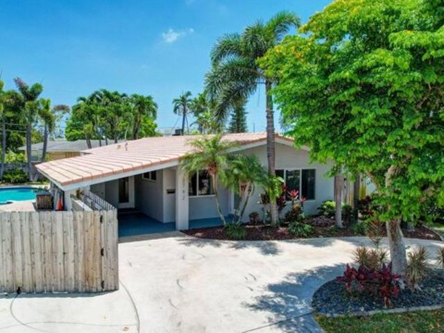 House for sale in Oakland Park
