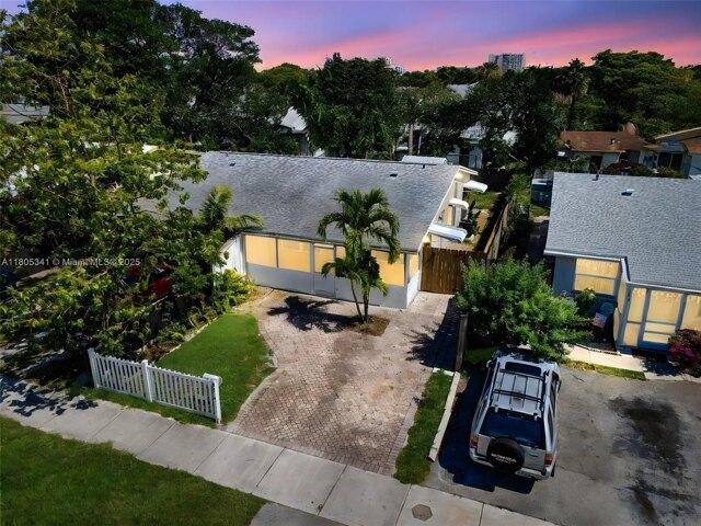 House for sale in Oakland Park