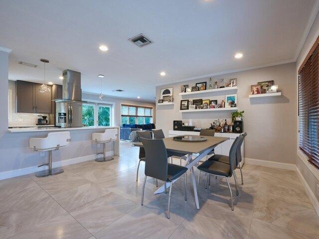 House for sale in Oakland Park House for sale in Oakland Park
