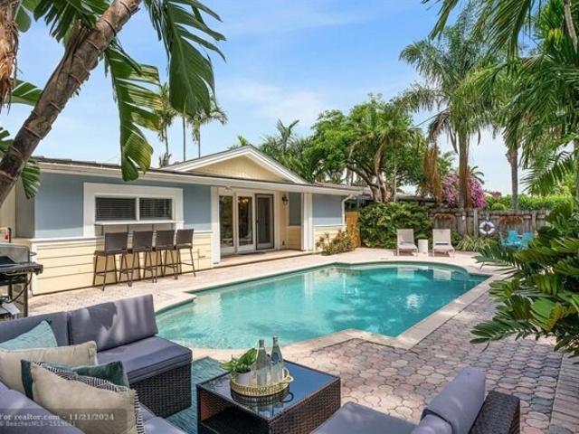 House for sale in Pompano Beach