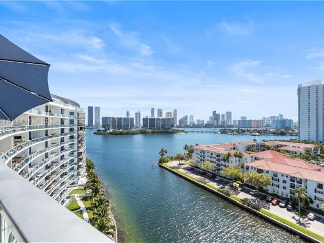 Condo for sale in Aventura