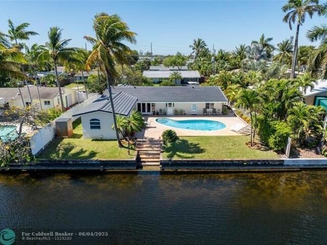 House for sale in Oakland Park