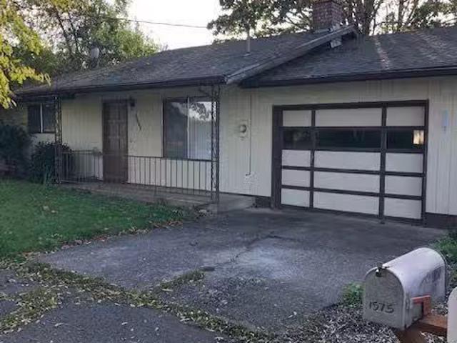 House for rent in Salem