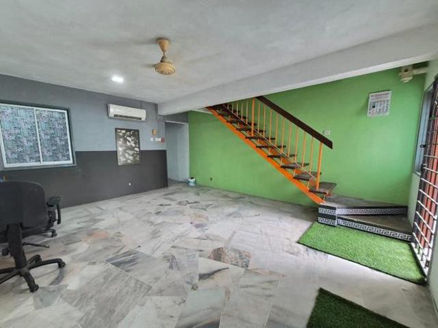 Apartment for sale in Langat, Selangor