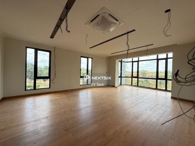 Residential House for sale in Ulu Tiram, Johor