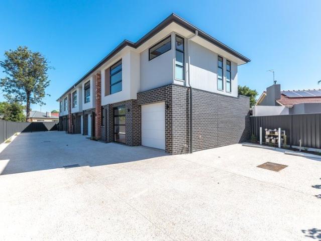 Townhouse for rent in Horseshoe Creek, South Australia