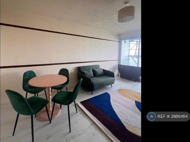 House for rent in Poplar Grove, Greater London