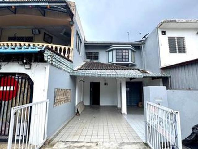 Terraced House for sale in Langat, Selangor