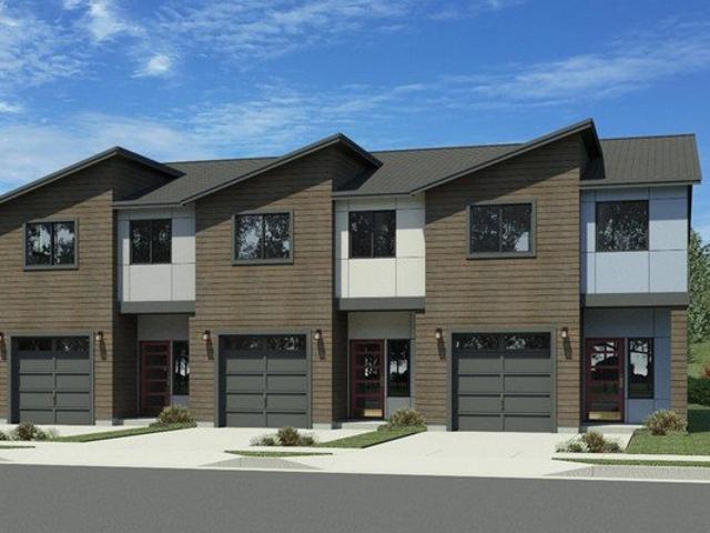 Cottage for sale in Toombul, Queensland