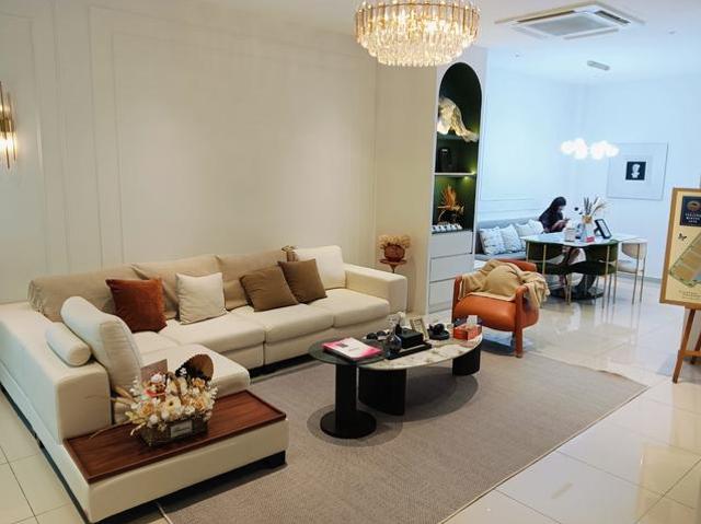 Terraced House for sale in Malaka