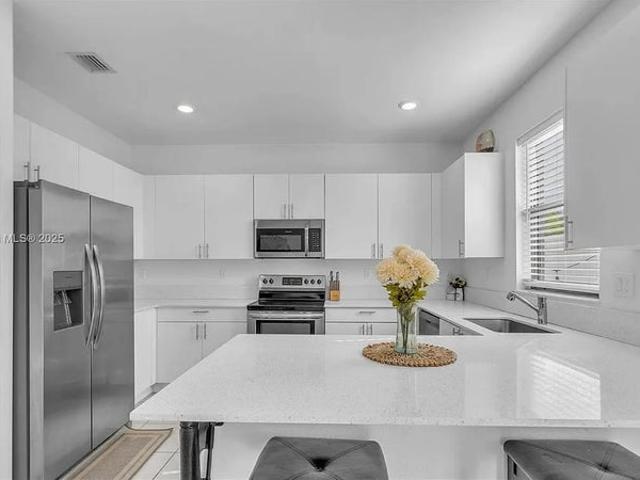 Room for rent in Florida