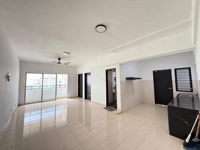 Apartment for sale in Petaling, Alam Impian