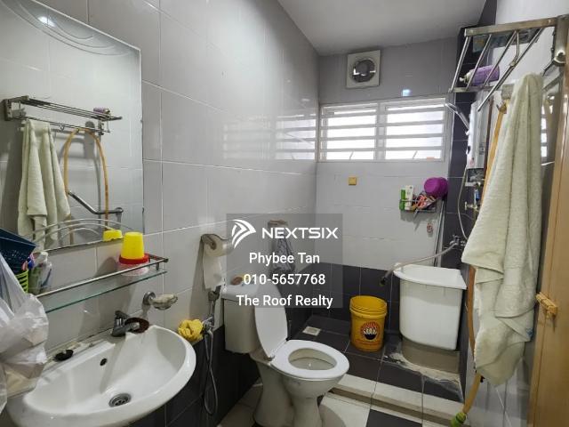 Residential House for sale in Country Heights Damansara, Kuala Lumpur
