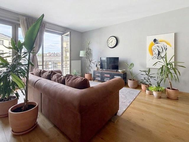Appartement location à Saint-Josse-ten-Noode - Sint-Joost-ten-Node, Brussel-Hoofdstad - Bruxelles-Capitale