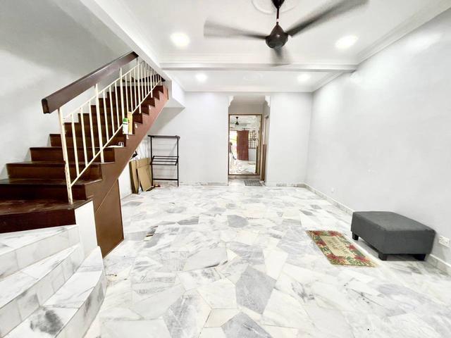 Terraced House for rent in Country Heights Damansara, Kuala Lumpur