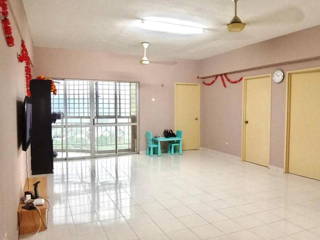 Apartment for sale in Country Heights Damansara, Kuala Lumpur