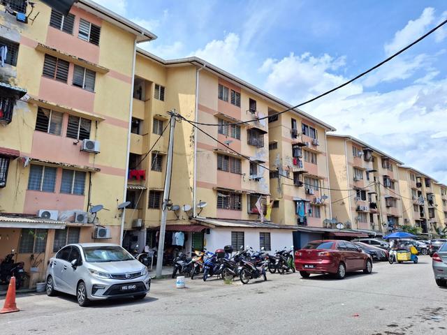 Flat for sale in Country Heights Damansara, Kuala Lumpur