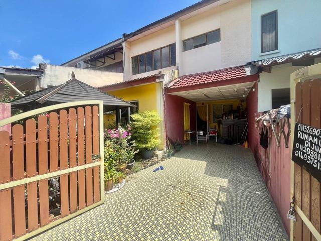 Terraced House for sale in Country Heights Damansara, Kuala Lumpur