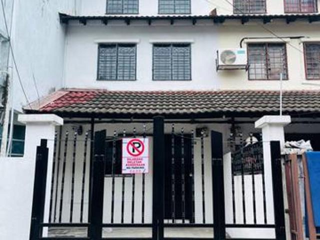 Terraced House for sale in Country Heights Damansara, Kuala Lumpur