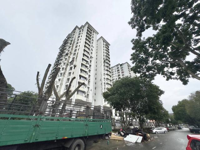 Condominium for sale in Langat, Selangor