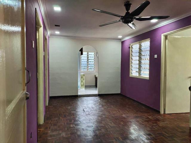 Flat for sale in Country Heights Damansara, Kuala Lumpur