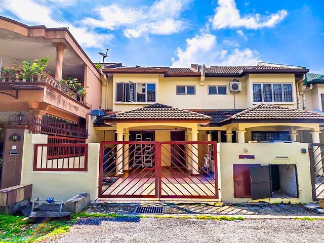 Terraced House for sale in Country Heights Damansara, Kuala Lumpur