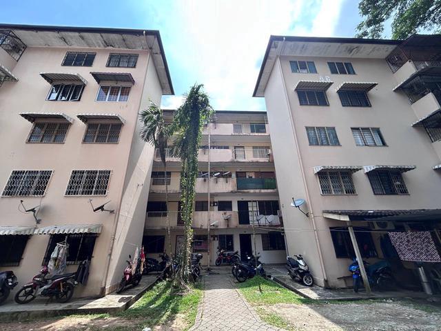 Flat for sale in Country Heights Damansara, Kuala Lumpur