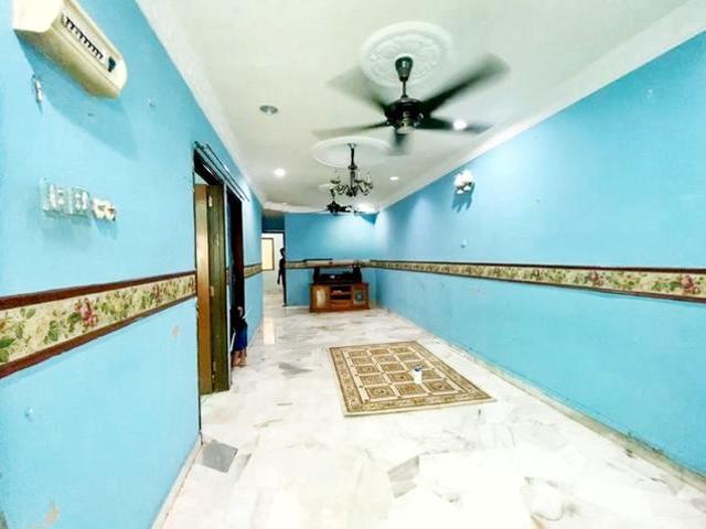 Townhouse for sale in Country Heights Damansara, Kuala Lumpur