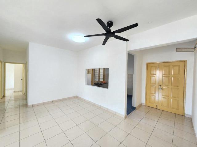 Apartment for sale in Country Heights Damansara, Kuala Lumpur