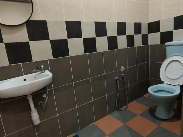Room for rent in Petaling, Damansara Damai